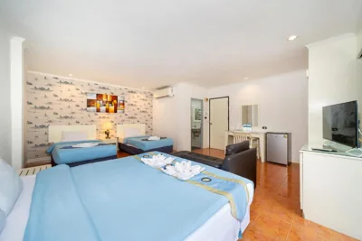 デラックス1ベッドルームアパートメント — Patong Central Residence and Apartment